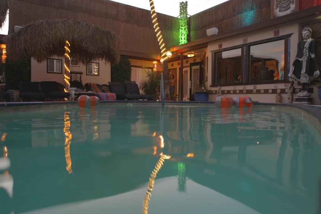 Sea Mountain Nude Resort & Spa Hotel - Adults Only Desert Hot Springs Exterior photo