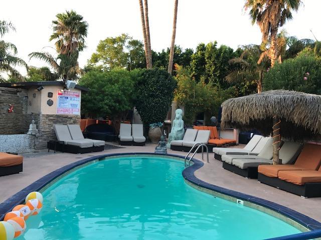 Sea Mountain Nude Resort & Spa Hotel - Adults Only Desert Hot Springs Exterior photo